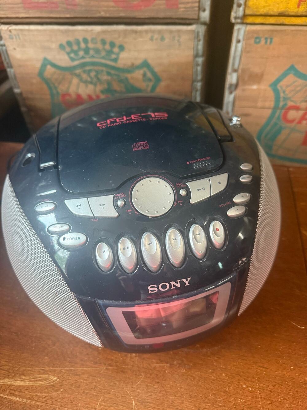Vintage Sony CFD-E75 Portable Boombox Black Circular design with silver Accents